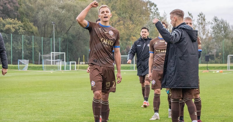 Lettre de motivation football : le guide qui fait signer votre club