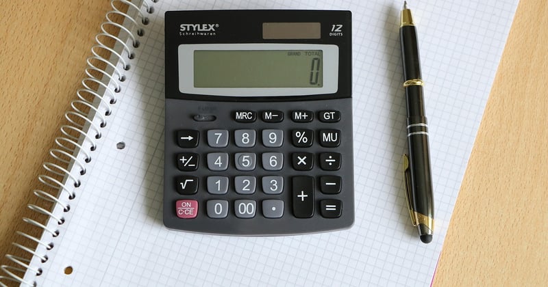30 d'une somme : la méthode simple pour calculer vite et bien