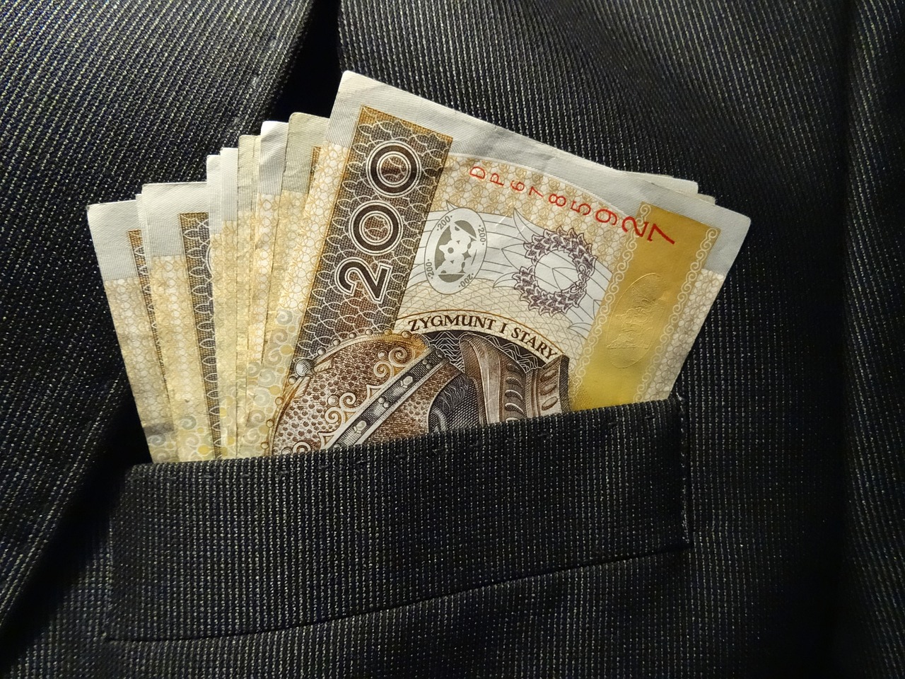 découvrez tout ce qu'il faut savoir sur les taxes : définitions, types d'impôts, conseils pour optimiser votre fiscalité et actualités sur la fiscalité en france.