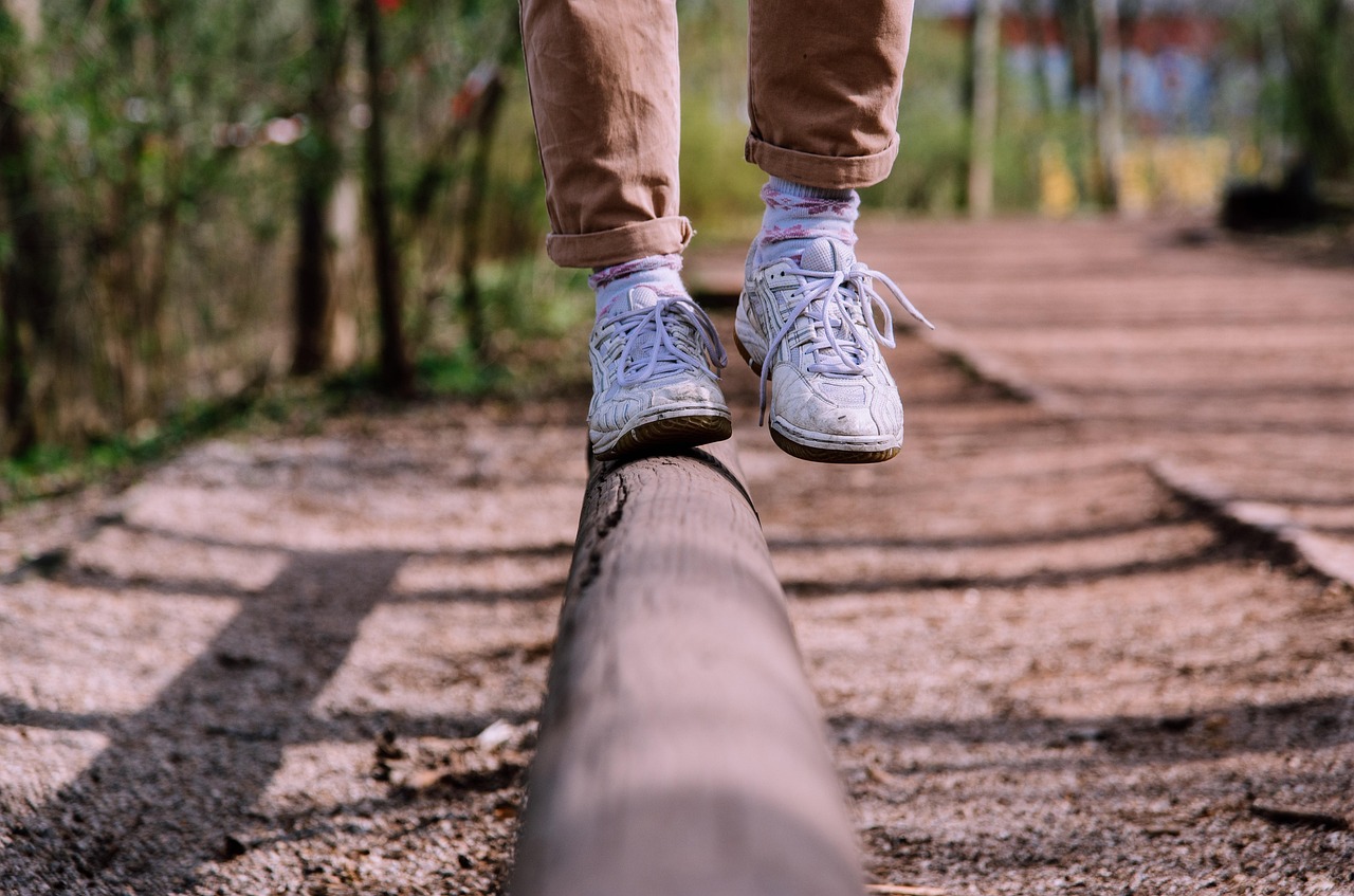 découvrez comment trouver l'équilibre parfait entre vie professionnelle et vie personnelle grâce à des conseils pratiques, des astuces de gestion du temps et des stratégies pour améliorer votre bien-être au quotidien.