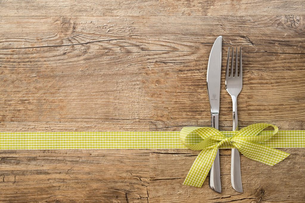 offrez le cadeau parfait grâce à nos cartes cadeaux ! découvrez des bons cadeaux utilisables pour toutes occasions, faciles à offrir et à personnaliser selon les envies de vos proches.